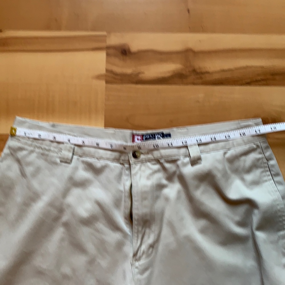 Chaps Khakis. - Picture 5 of 9